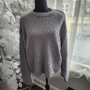 H&M Divides Gray Crew Neck Sweater Textured Knit Womens Size Large